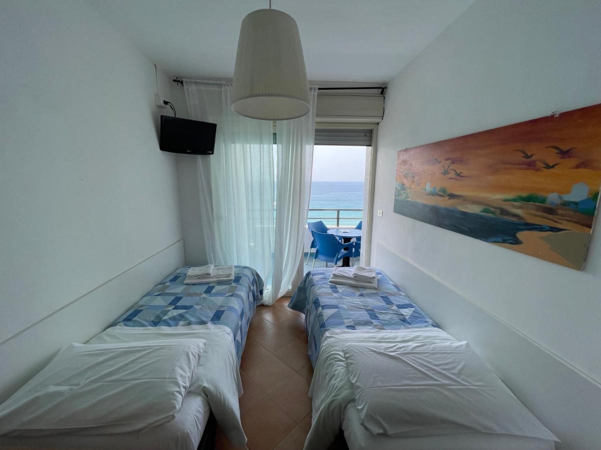 Hotel Lido Ficocella Палинуро Екстериор снимка