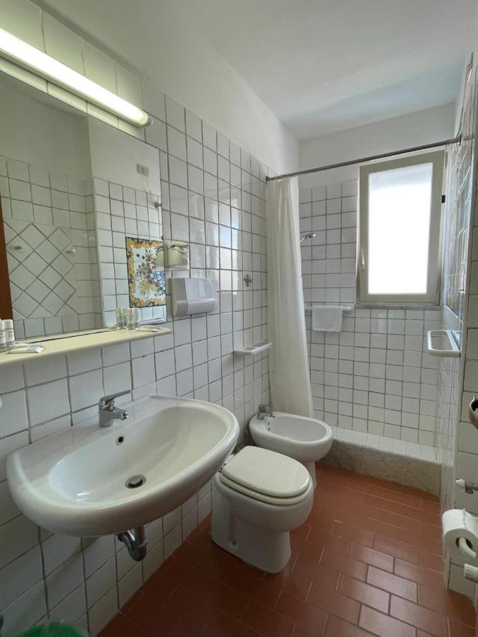 Hotel Lido Ficocella Палинуро Екстериор снимка
