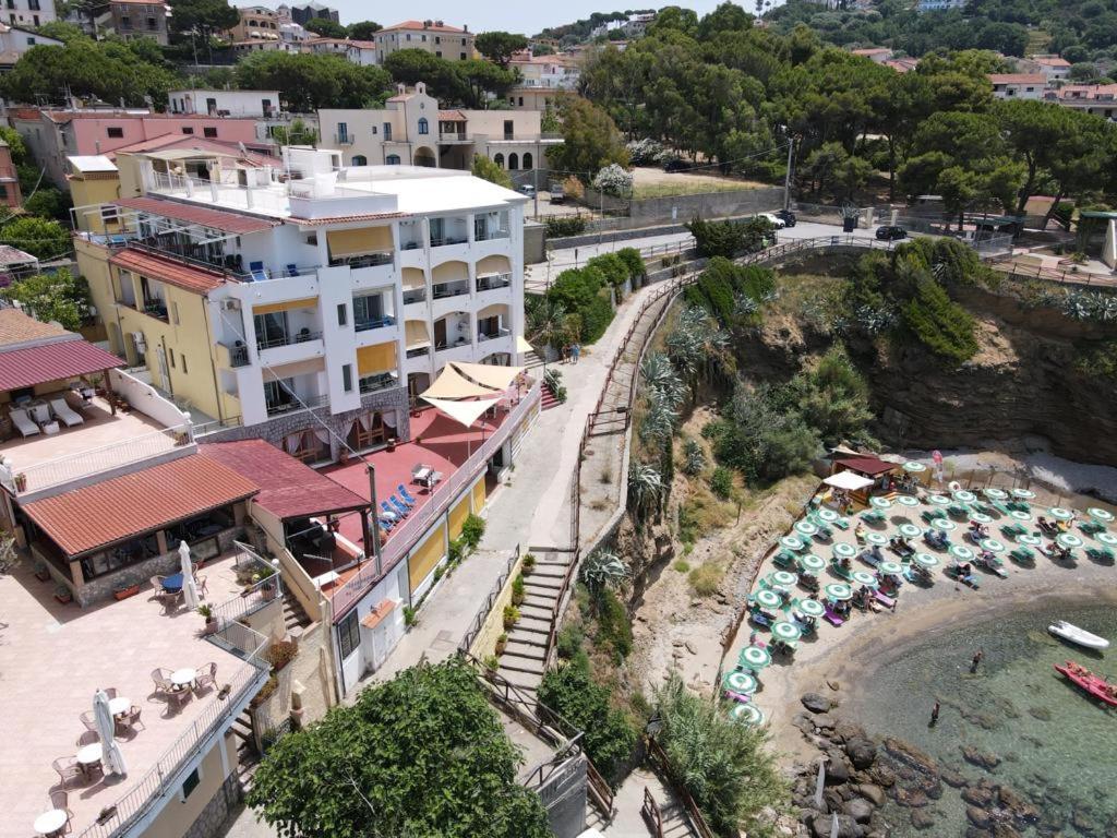 Hotel Lido Ficocella Палинуро Екстериор снимка